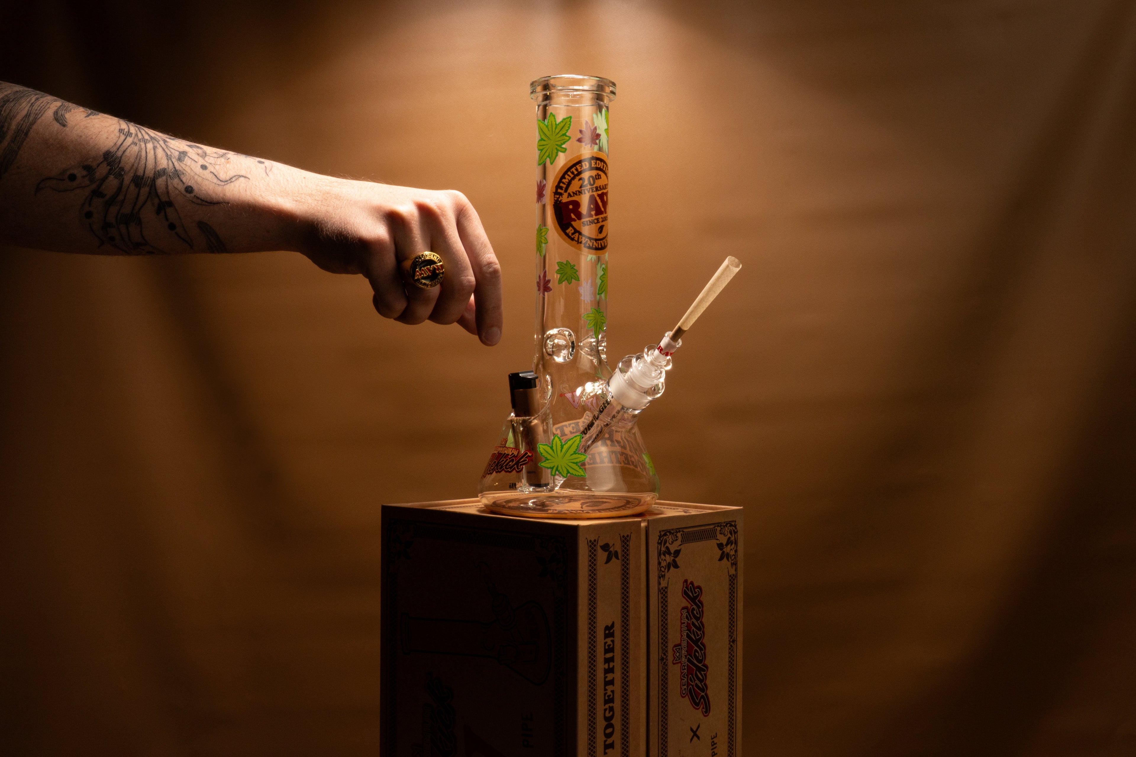 Raw 12" 7mm Thick 20th Anniversary Sidekick Water Pipe