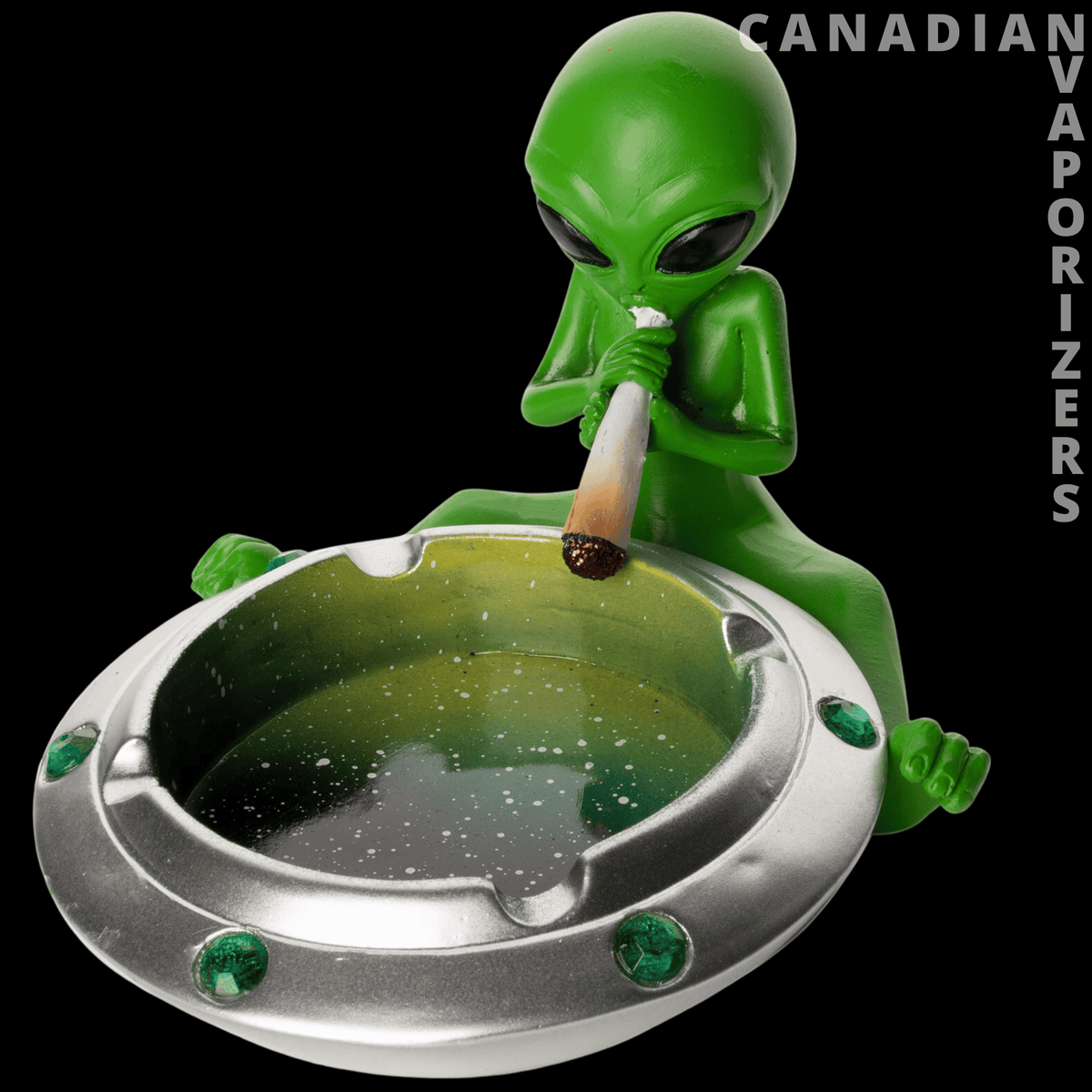 Token Alien on Spaceship Ashtray - Green alien figurine with a smoking pipe perched on a silver spaceship ashtray with green accents.
