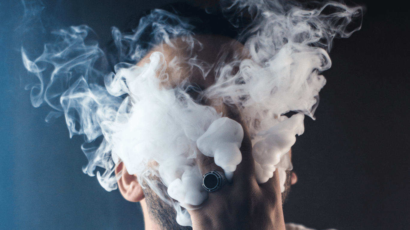 How to Recharge a Disposable Vape Pen - Canadian Vaporizers