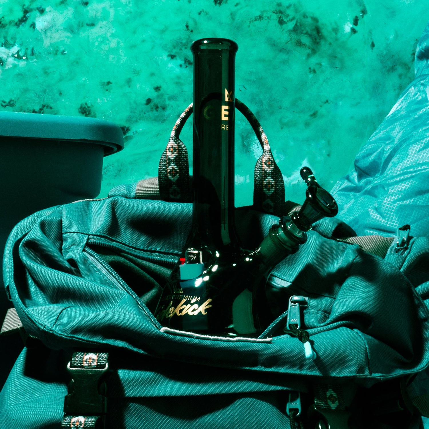 Gear Premium 9" Mini Sidekick Water Pipe