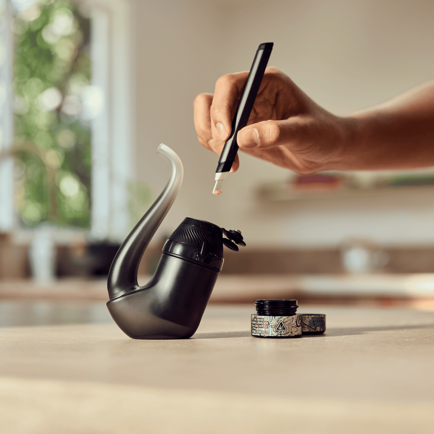 Pax Plus vs. Pax 3: Comparison Canadian Vaporizers Pax Plus vs. Pax 3: Comparison Canadian Vaporizers