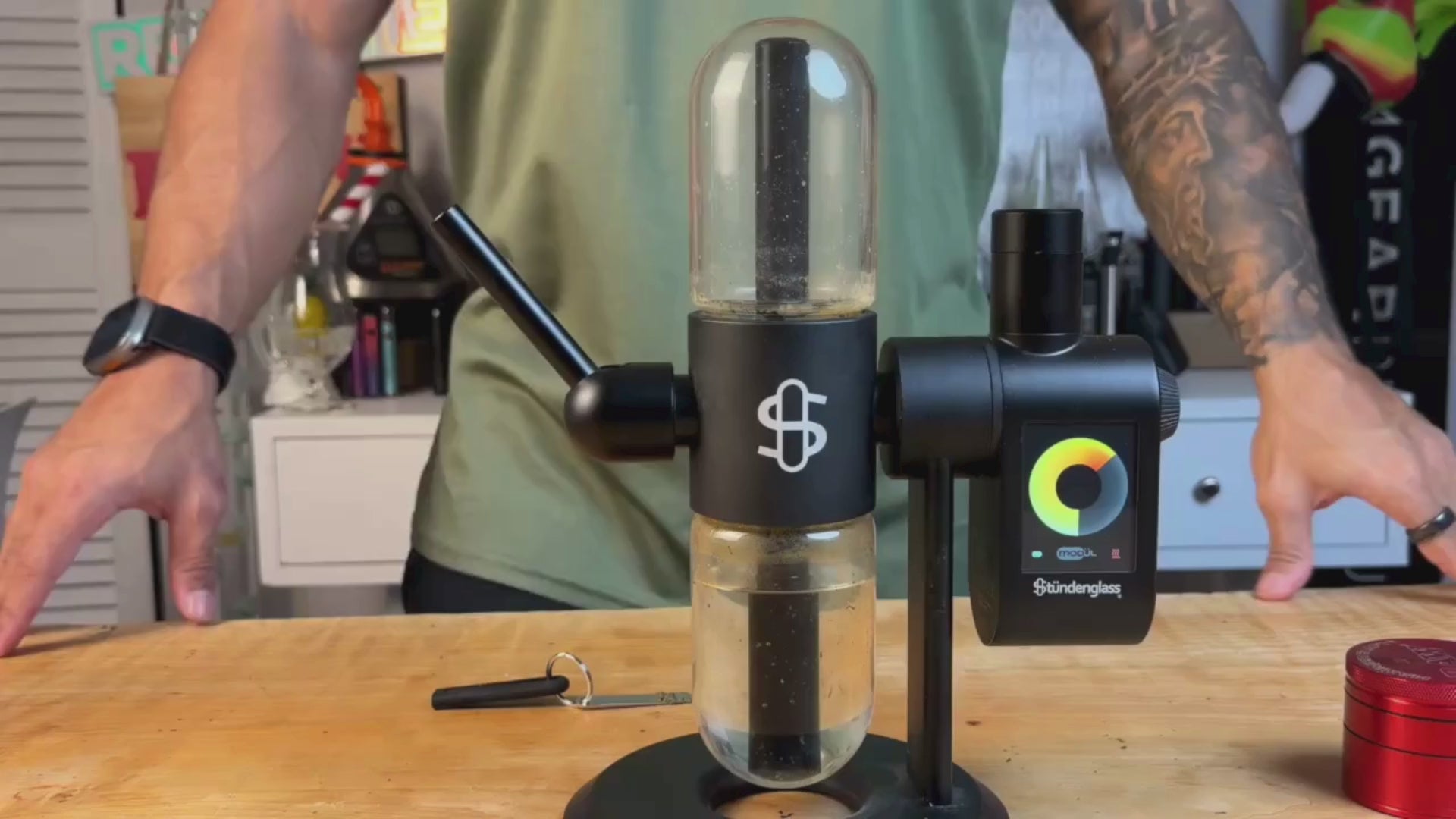 StundenGlass Gravity Bong