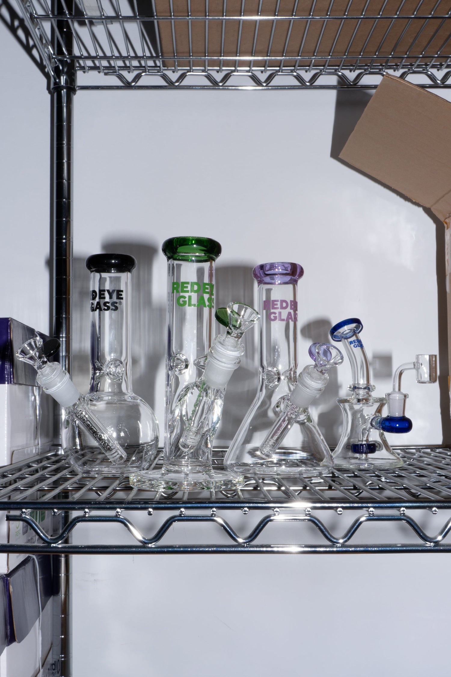 Red Eye Glass 8" Bubble Base Water Pipe