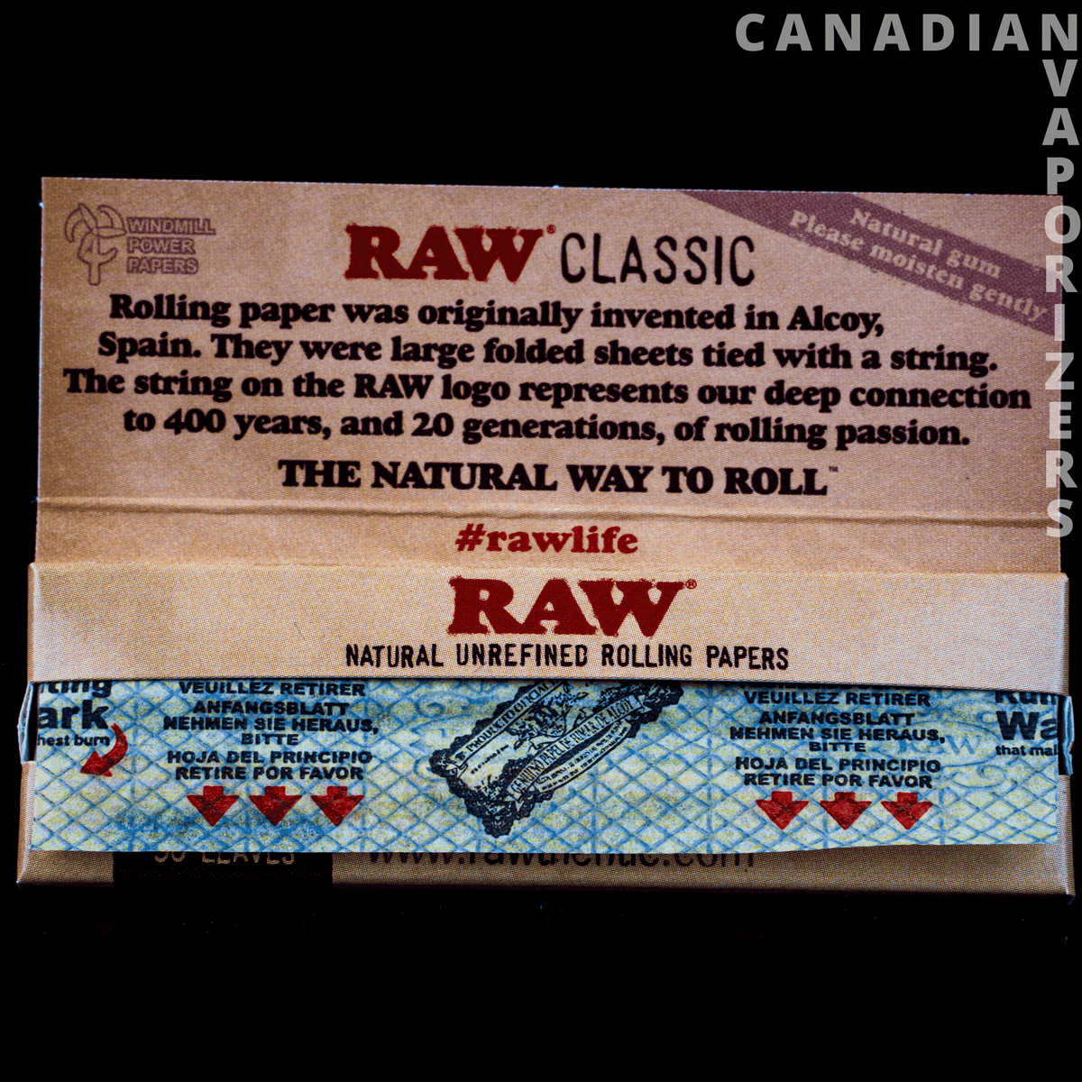 Classic Raw Rolling Papers 1¼ - RAW Classic 1¼ rolling papers in a tan and blue pack with red RAW lettering and printed text.