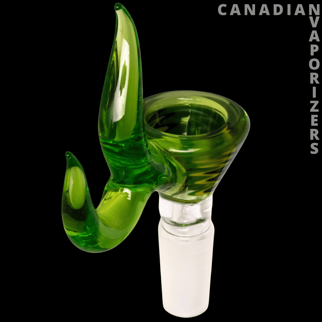 Red Eye Glass 14mm Wig-Wag Cone Pull-Out W/Dual Horn Handle - Canadian Vaporizers