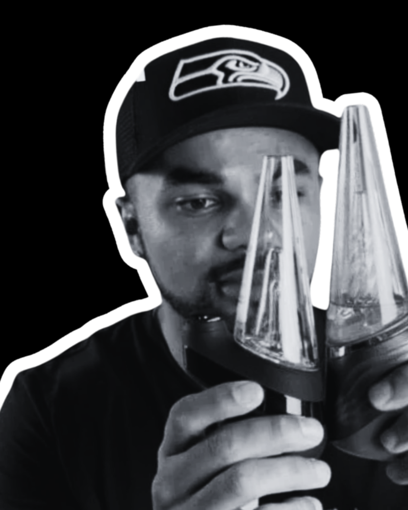 Riley Heinrichs, Founder and Owner of Canadian Vaporizers